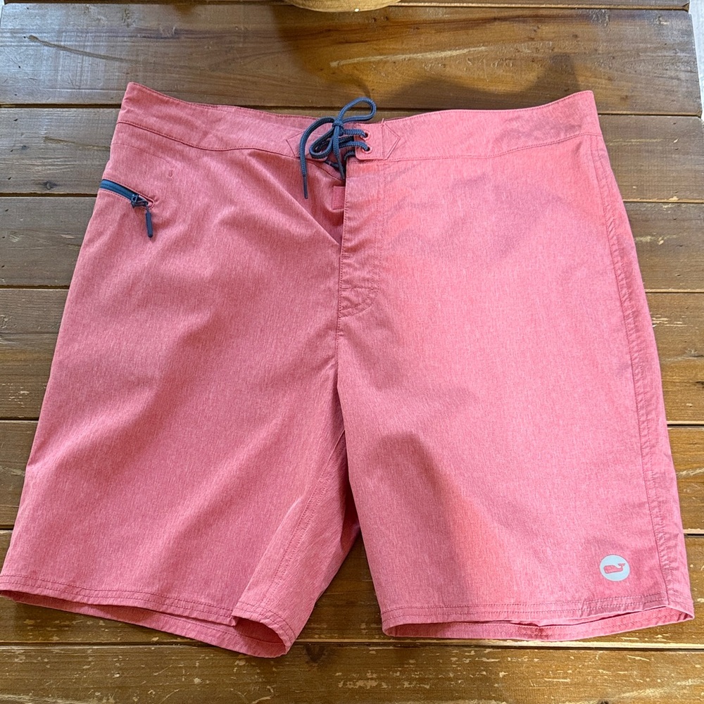 Vineyard Vines Board Shorts Size 36